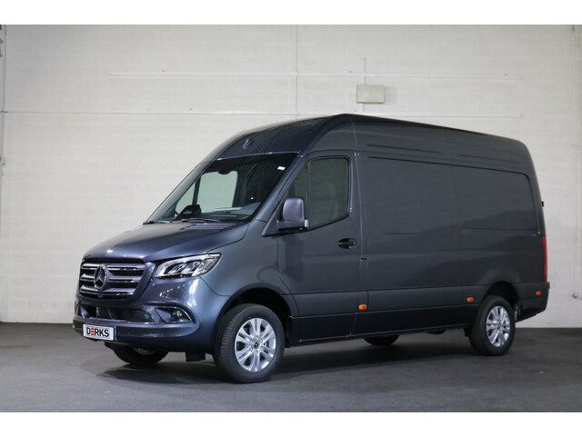 Mercedes-Benz Sprinter 319 CDI L2 H2 Airco Navigatie 3.5T Trekhaak Camera Adap. Cruise