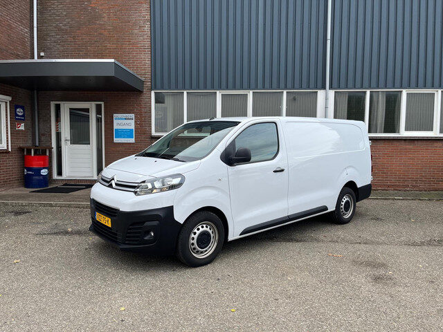 Citroën Jumpy 1.5 BlueHDI 100PK L3 / Rijklaar / Camera / Navi / 3 zits / App connect