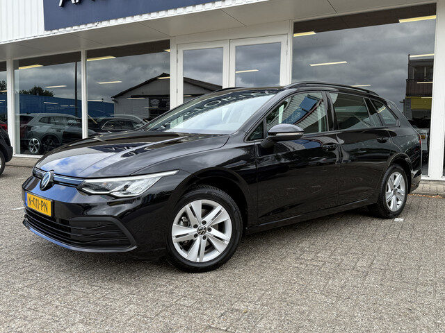 Volkswagen Golf Variant 1.0 eTSI Life