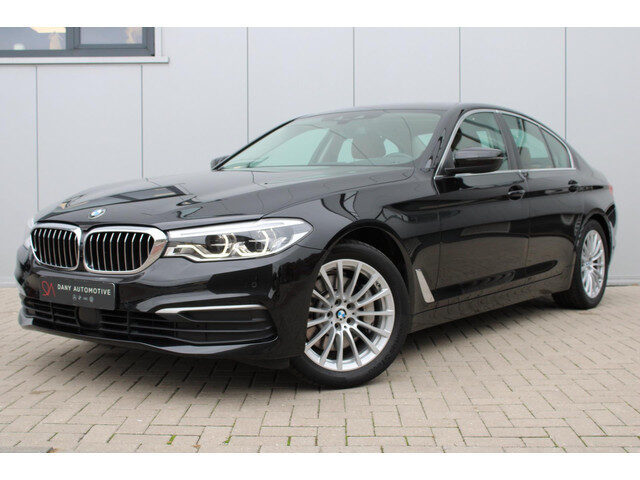 BMW 5 Serie 530i High Executive 1Jaar Garantie AUT I ADAPTIVE CRUISE I CAM I NAVI I LIJN ASSIST I LE