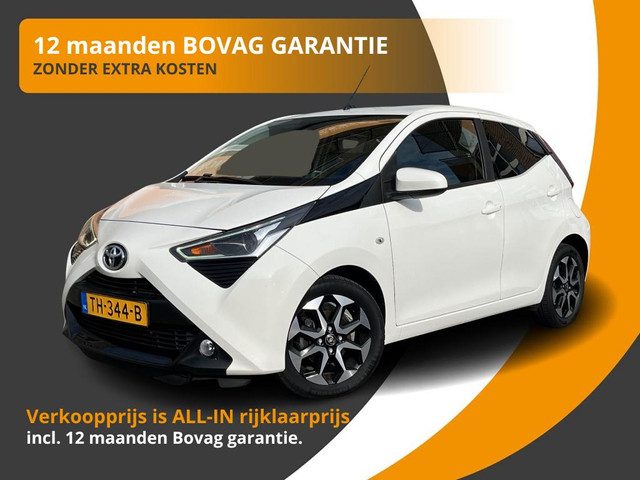 Toyota Aygo 1.0 VVT-I X-FIRST 5-DEURS CARPLAY/LMV/LED/CAMERA/NL-AUTO/1E EIG.
