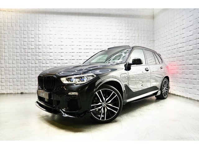 BMW X5 XDrive45e M PAKKET LASER PANO SFEER ACC MEMORY