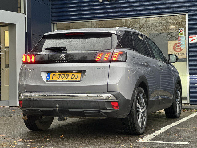 Peugeot 3008 1.6 HYbrid 225 Blue Lease Allure