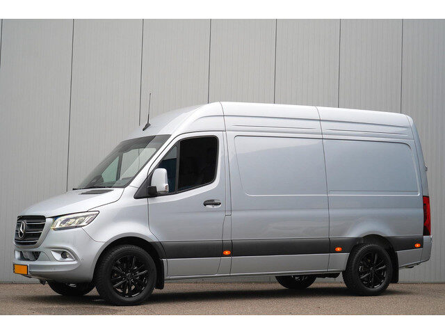 Mercedes-Benz Sprinter 317 1.9 CDI L2 Select HD / Nieuw Model / Leder / LED / Trekhaak 3.5t / Groot