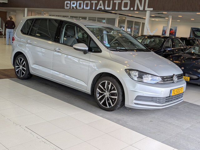 Volkswagen Touran 1.2 TSI Connected Series 7 Persoons
