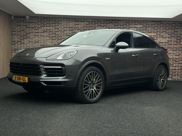Porsche Cayenne Coupé 3.0 E-Hybrid