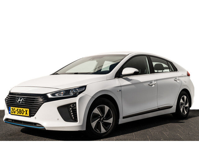 Hyundai IONIQ 1.6 GDi Blue Drive Premium | Leder | Schuifdak | Carplay