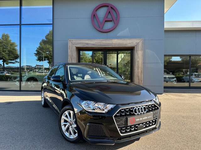 Audi A1 Sportback 30 TFSI 115pk S-tronic Advanced | Cruise | Camera | Carplay | Stoelverwarming | Ri