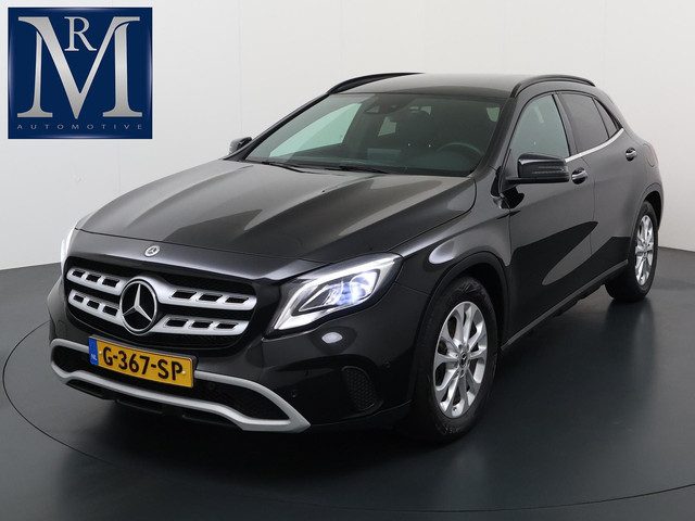 Mercedes-Benz GLA 180 Premium Plus