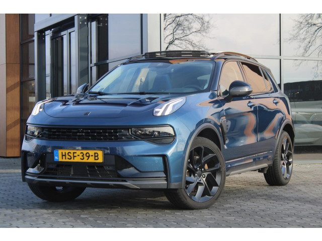 Lynk&Co 01 262PK PHEV | Zwart optiek | 360 Camera | Pano