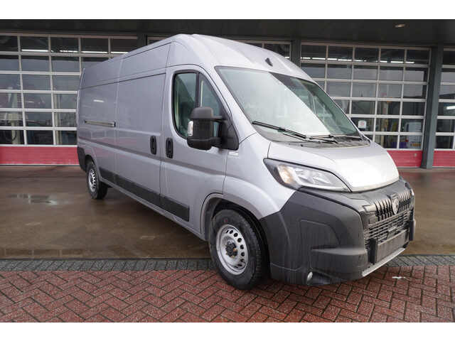 Peugeot Boxer 2.2 BlueHDi 180PK S&S L3H2 3.5t Zwaar Automaat