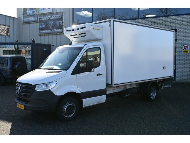 Mercedes-Benz Sprinter 517 CDI L3 Koel Vries Bakwagen met Dhollandia laadklep