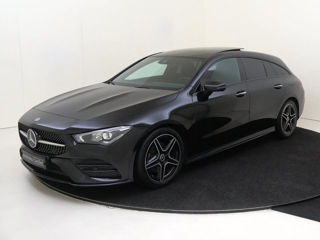 Mercedes-Benz CLA Shooting Brake 180 AMG Line