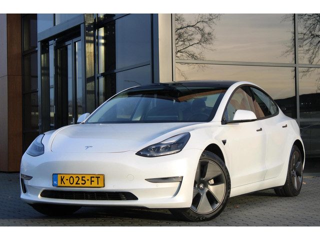 Tesla Model 3 Long Range AWD 75 kWh | Facelift | Trekhaak