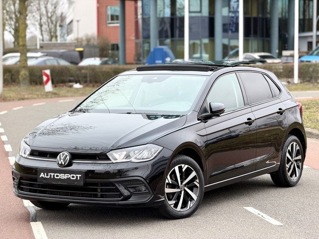 Volkswagen Polo 1.0 TSI Style DSG Pano Virtual Navi Trekhaak