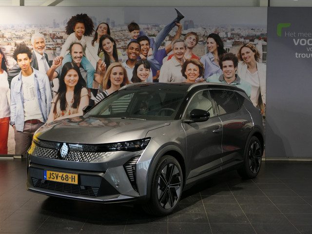 Renault Scénic E-Tech EV87 long range techno - Occasion Lease vanaf €689 p/m -
