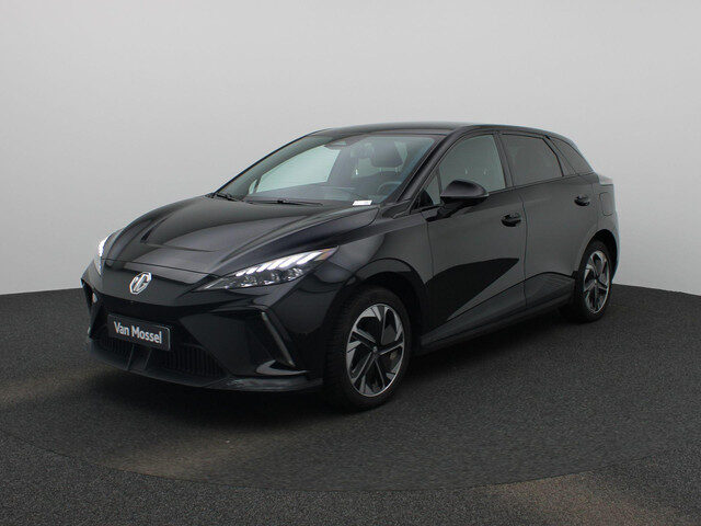 MG MG4 64 kWh Luxury