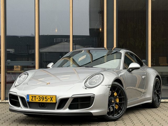 Porsche 911 3.0 Carrera 4 GTS | NL-auto | Sport-Chrono | Bose | Schuif/kante