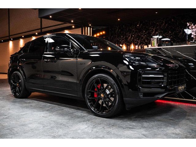 Porsche Cayenne Coupé 3.0 E-Hybrid PANO|ACC|22''|Sportdesign