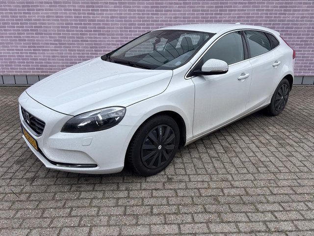 Volvo V40 2.0 T2 Nordic+