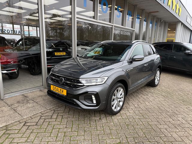 Volkswagen T-Roc 1.5 TSI R-Line Business 150PK / ACHTERUITRIJCAMERA / CARPLAY
