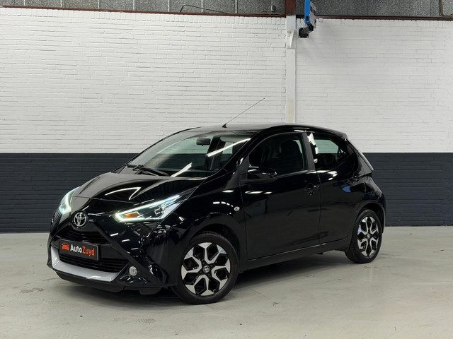 Toyota Aygo 1.0 VVT-i x-clusiv Airco / Camera / CarPlay