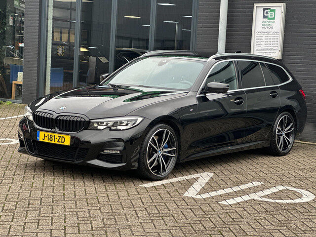 BMW 3 Serie touring 330i Executive Edition/M-PAKKET/CAMERA/NAVI/LED/NL-AUTO NAP!!