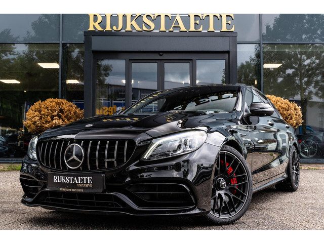 Mercedes-Benz C-Klasse C63s AMG|PANO|KUIPSTOELEN|BURMESTER|IWC