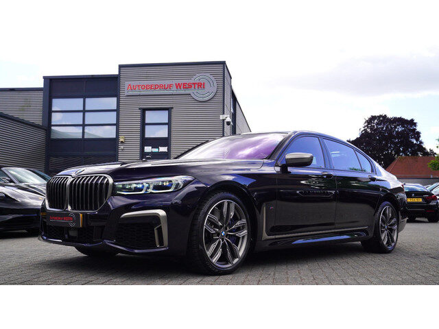BMW 7 Serie M760Li xDrive High Executive | Massage | TV | Koelbox | HuD | BMW Drive Assisted | 360 c