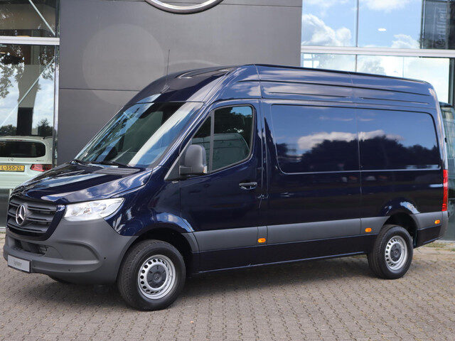Mercedes-Benz Sprinter 317 L2 Pro HD