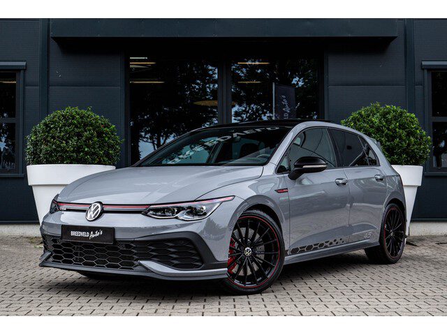 Volkswagen Golf 8 GTI 2.0 TSI Clubsport 45 Edition 301pk, Akrapovic, Panorama, 2021
