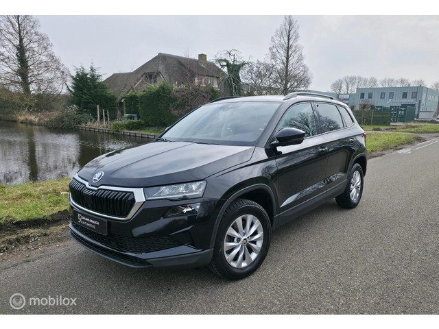 Škoda Karoq 1.5 TSI ACT / Navi / Carplay / Camera / Stoelv