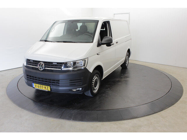 Volkswagen Transporter 2.0 TDI 150PK Euro 6 Automaat L+R Schuifd Navi 3Pers Trekh PDC Airco Cruise