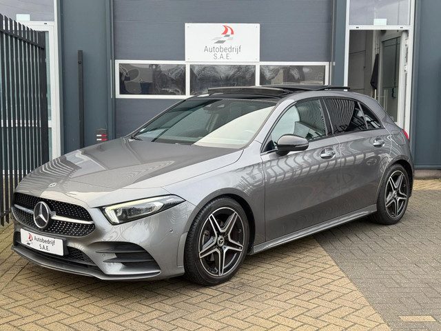 Mercedes-Benz A-Klasse 200 AMG PANO MEMORY BURMESTER SFEER NIGHT