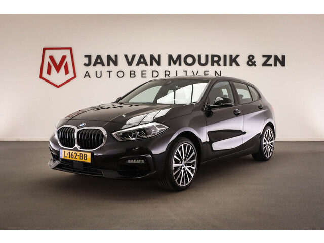 BMW 1-serie 120i High Executive Sportline automaat | LED | HALF LEDER | LIVE COCKPIT PRO | DAB | APP