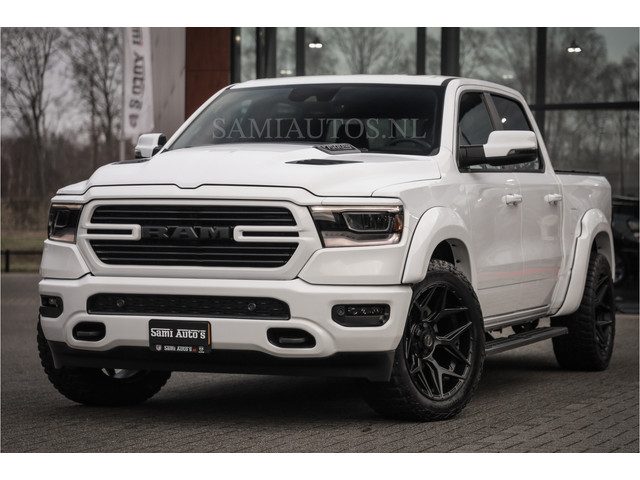 Dodge Ram Pick-Up LARAMIE SPORT | V8 5.7 402PK | Krachtige Hemi | Panorama Dak | 12' Scherm | LPG |