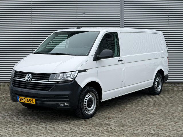 Volkswagen Transporter 2.0 TDI L2H1 150pk Airco/ Navi/ Cruise/ PDC/ Trekhaak/