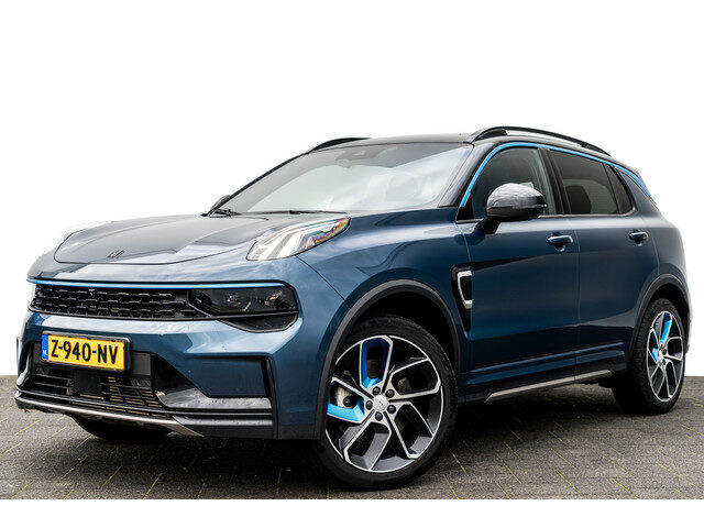 Lynk&Co 01 1.5 Plug-in Hybrid 262 Pk I Modeljaar 2023 I Panoramadak I 75 km Elektrisch I 360 Camera