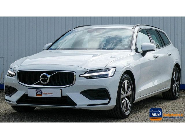 Volvo V60 2.0 B3 Momentum Advantage
