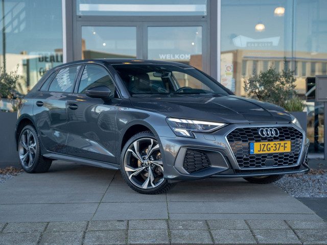 Audi A3 Sportback 35 TFSI S edition / S-Line / ACC / Virtual / Carplay