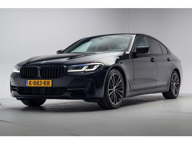 BMW 5 Serie 520i High Executive Shadowline Aut. [ Comfortzetels Leder Laserlicht Camera ]