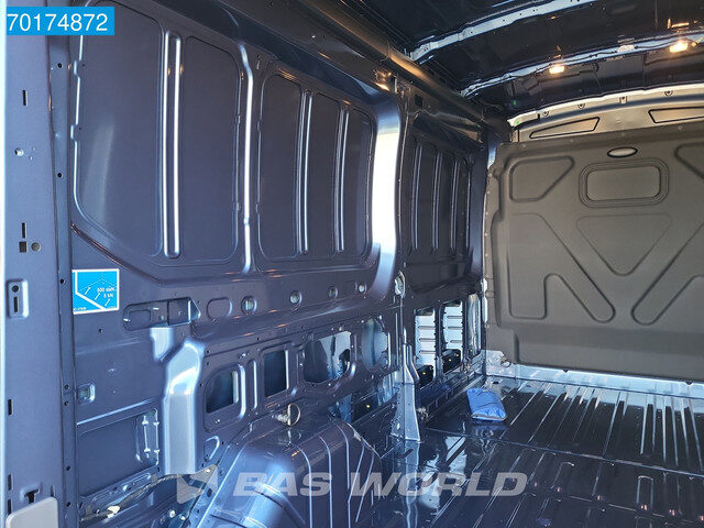 Ford Transit 170pk Automaat L3H2 Limited Navi Camera Xenon LM velgen 12''SYNC scherm 11m3 Airco Crui
