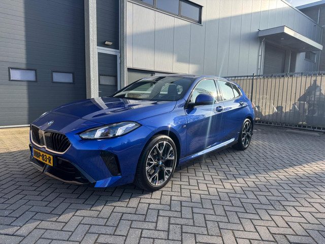 BMW 1 Serie 120i M-Sportpakket, LED, Camera, Harman/Kardon, Leder, etc.