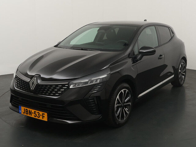 Renault Clio techno full hybrid E-Tech 145