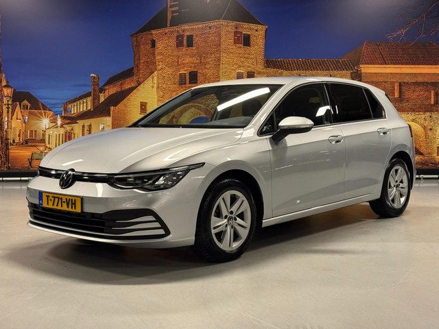 Volkswagen Golf 2.0 TDI Style Automaat ACC Carplay Trekhaak