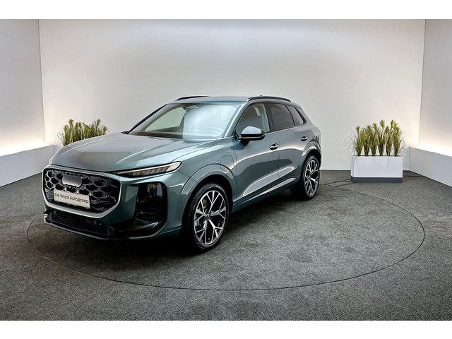 Audi Q3 S Edition S tronic e-hybrid