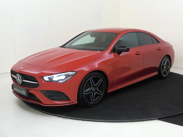 Mercedes-Benz CLA 200 Business Solution AMG