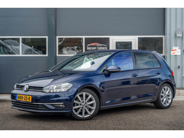 Volkswagen Golf 1.5 TSI Type7.5 Highline met alcantara sterrenhemel/atlantic blue/automaat/clima/