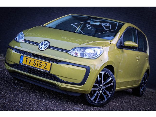 Volkswagen up! 1.0 BMT move up!