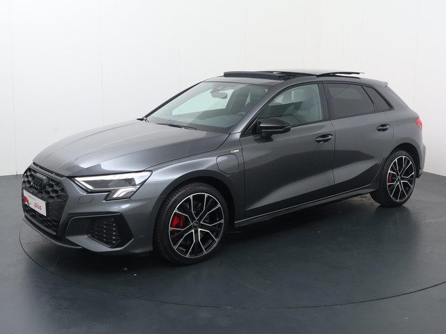 Audi A3 Sportback 45 TFSI e S edition Competition